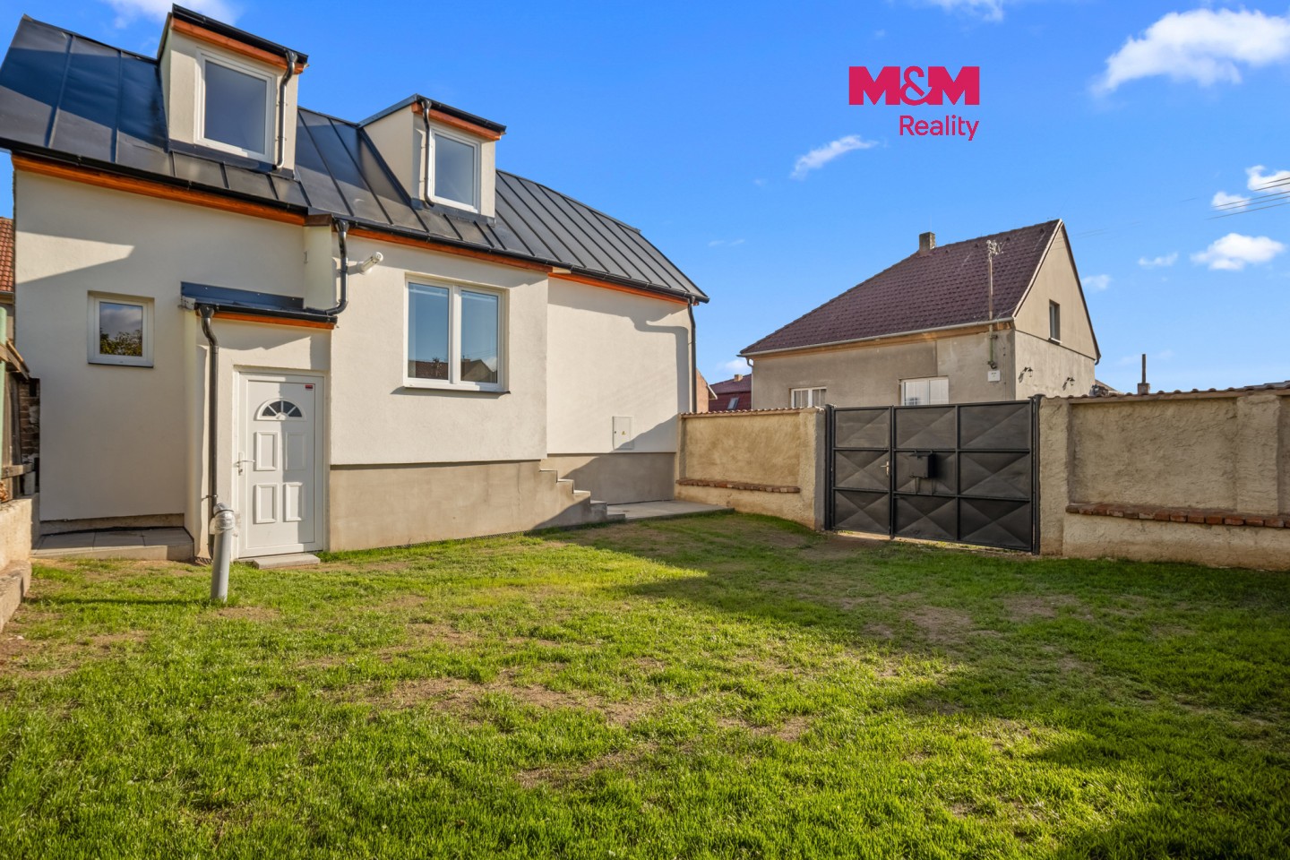 Prodej rodinný dům - Dlážděná, Kačice, 81 m² - 1