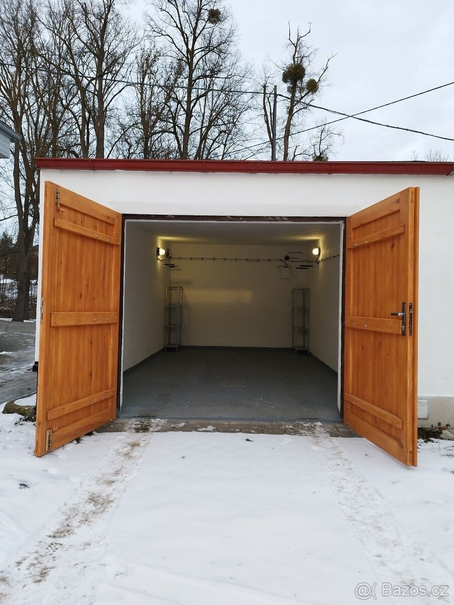 Garáže, Litomyšl, 570 01