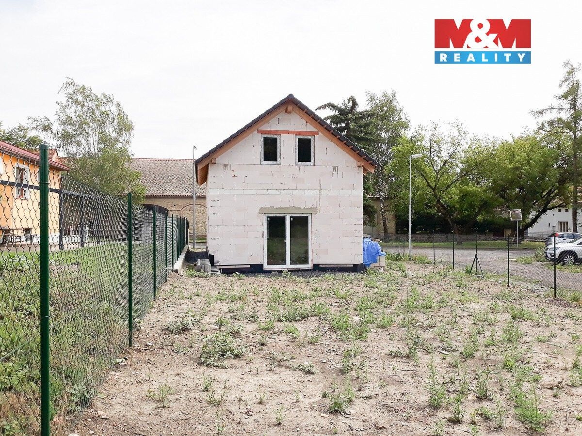 Prodej pozemek pro bydlení - Lovosice, 410 02