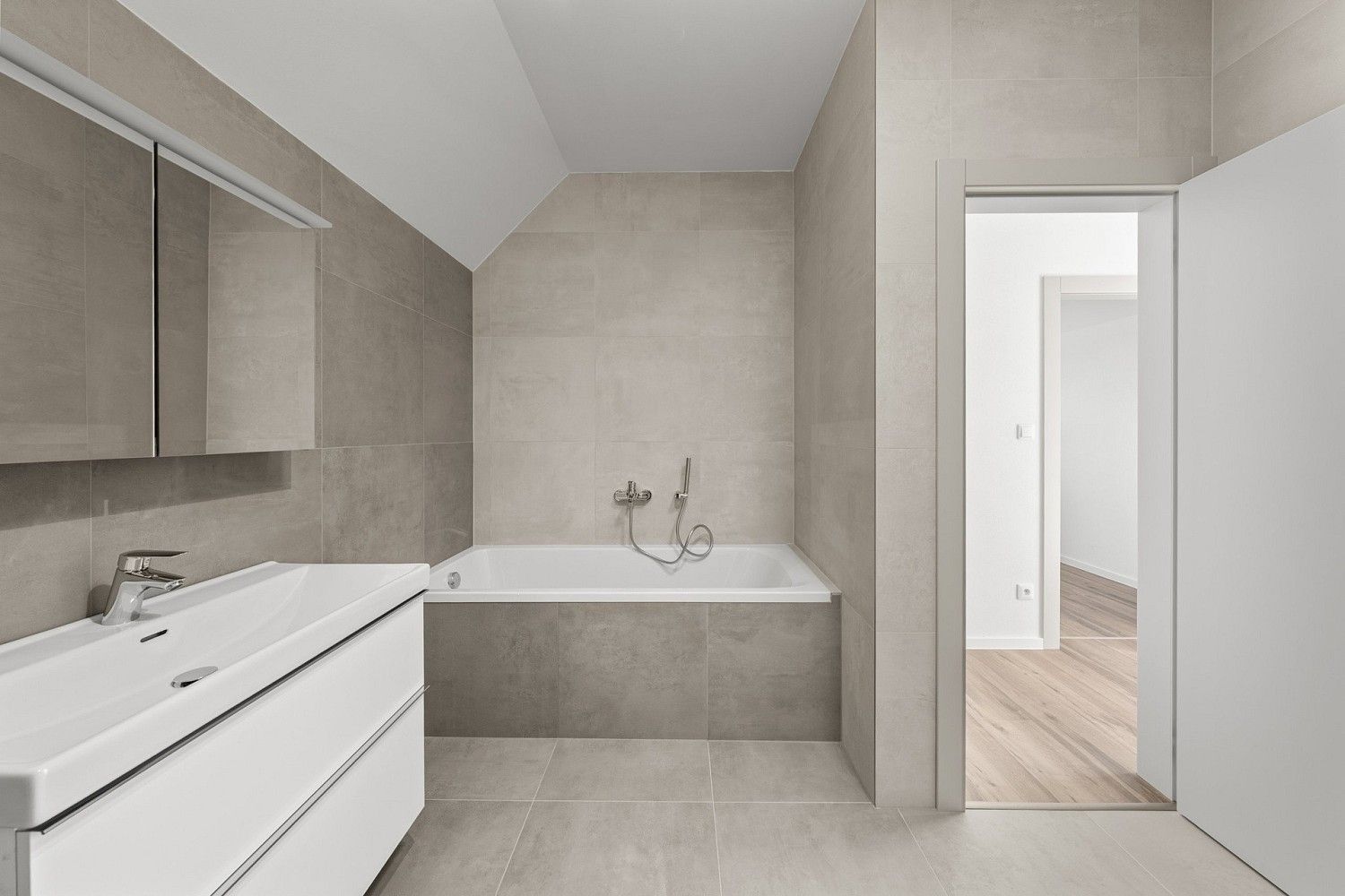 Byt 4+kk · 138 m² · Syrovice, okres Brno-venkov, Jihomoravský kraj - 3