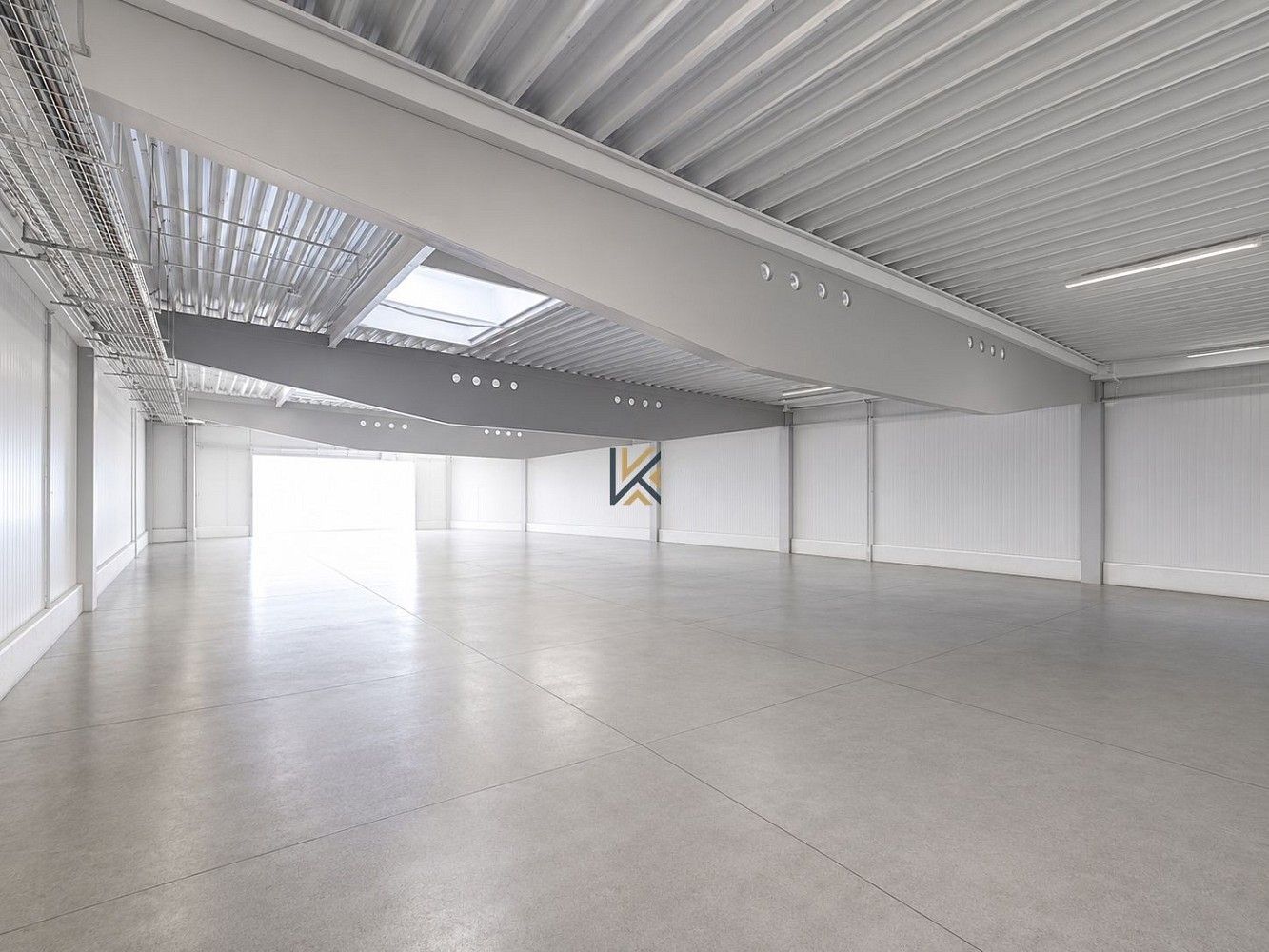 Sklady, K Bílému vrchu, Praha 9 - Horní Počernice, 554 m² - 1