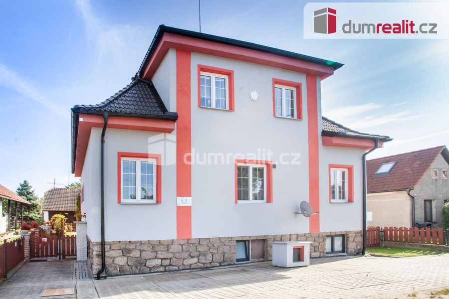 Prodej rodinný dům - Pražská, Suchdol nad Lužnicí, 258 m²