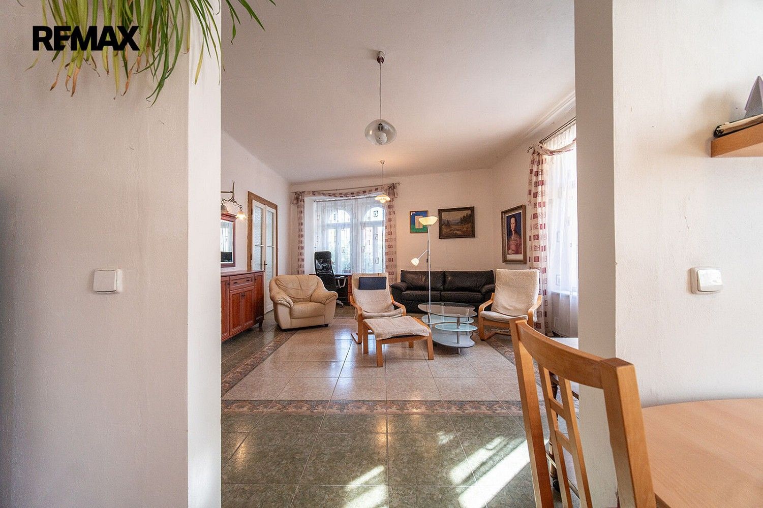 Prodej rodinný dům - Český Brod, okres Kolín, Středočeský kraj, 292 m² - 5