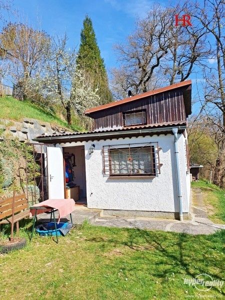 Prodej chata - Kochánky, 2 058 m²