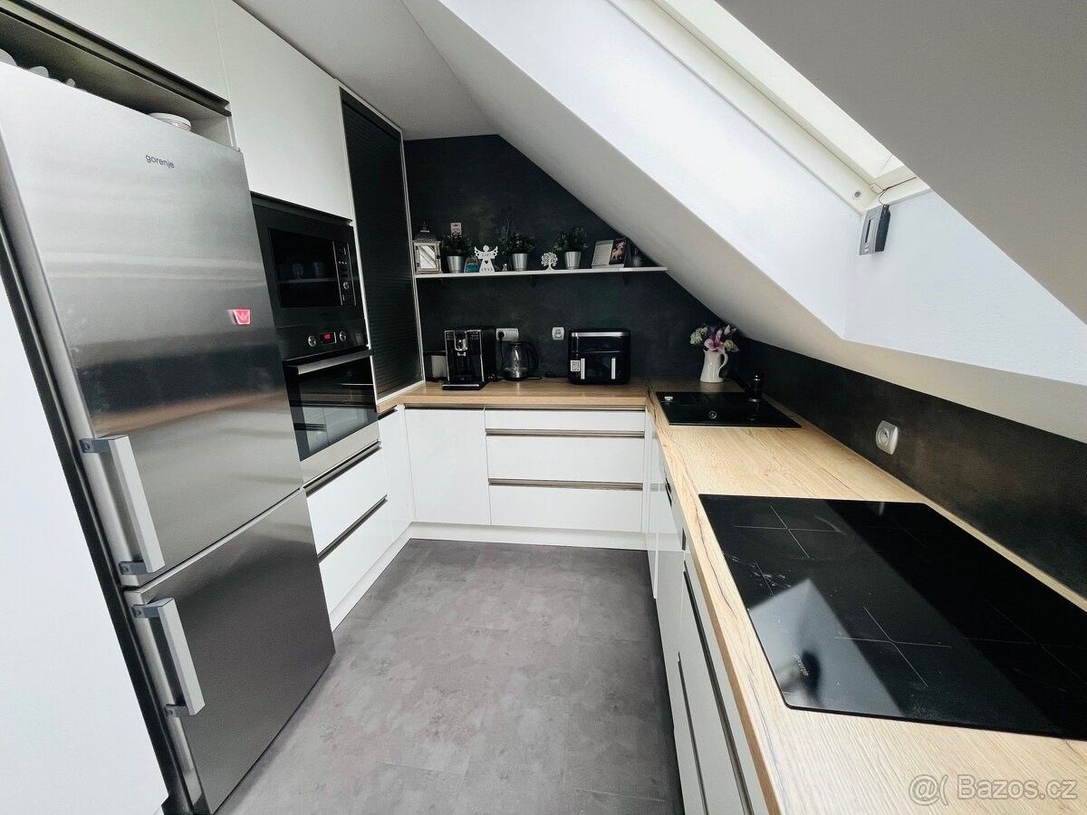 Prodej rodinný dům - Prackovice nad Labem, 411 33