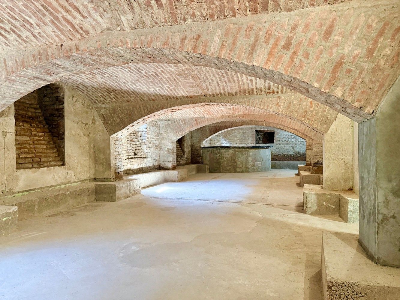 Pronájem obchodní prostory - Brno, okres Brno-město, Jihomoravský kraj, 145 m² - 2