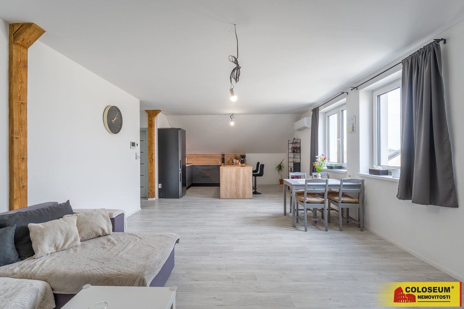 Byt 3+kk · 107 m² · Hrádek - 3