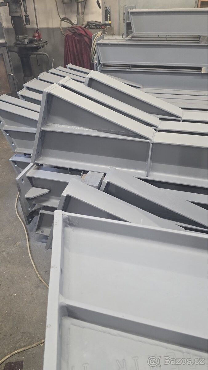 Prodej sklad - Suchdol nad Lužnicí, 378 06