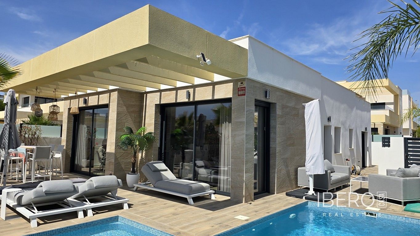 Rodinné domy, Los Montesinos, ES, 151 m² - 1