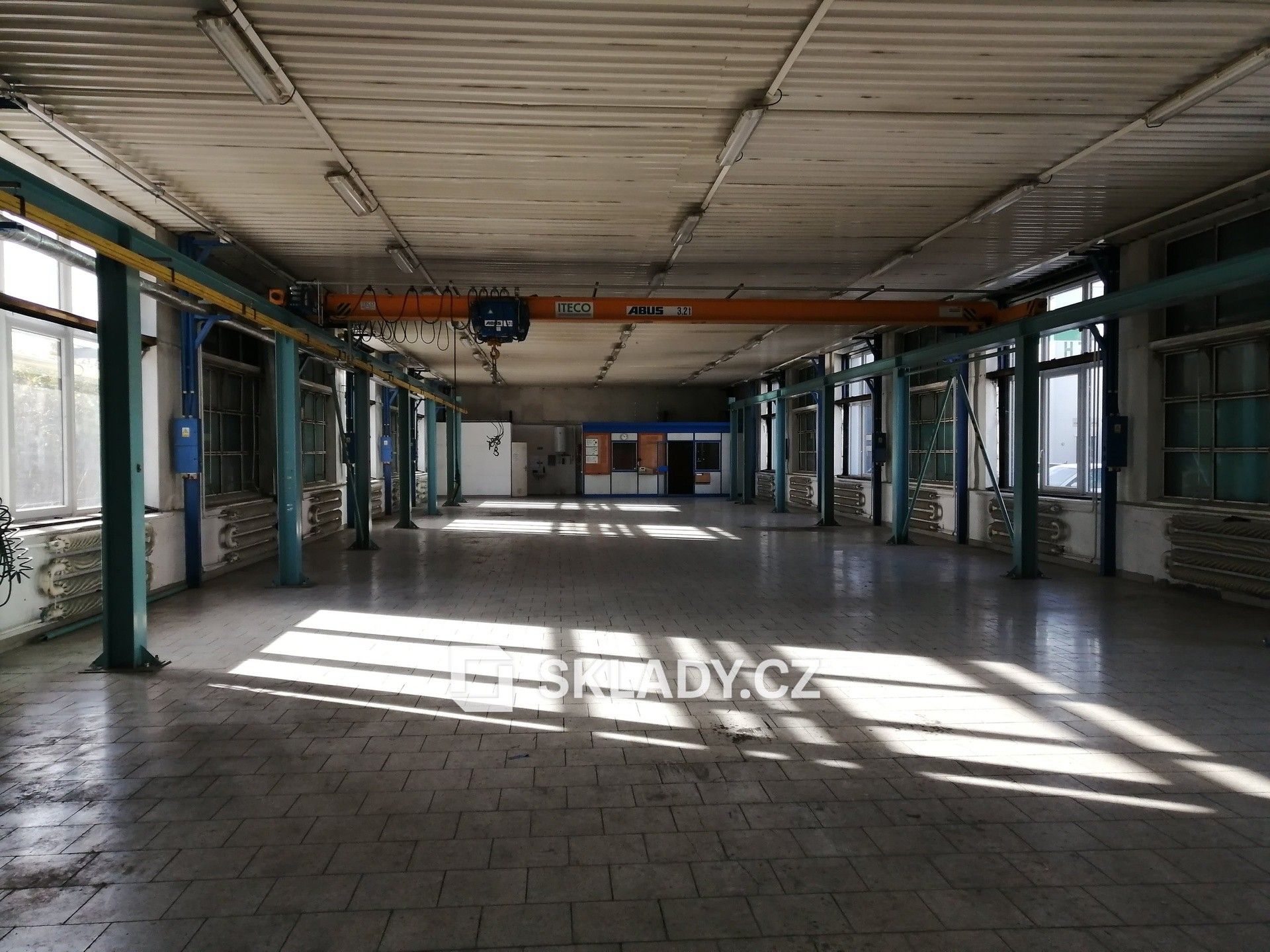 Pronájem sklad - Horní Heršpice, Brno, 443 m²