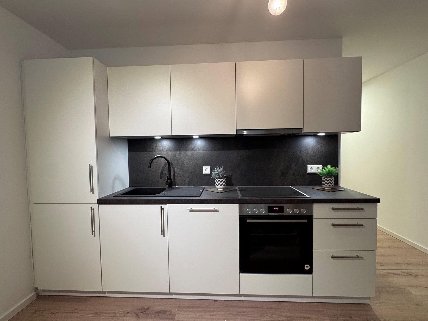3+1, Schweinauer Hauptstraße 1 Nürnberg Schweinau Bayern 90441, 81 m² - 2