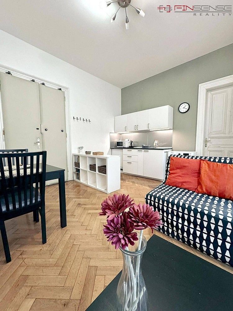 Byt 2+kk · 44 m² · Praha - Nové Město, okres Praha 1, Hlavní město Praha - 3