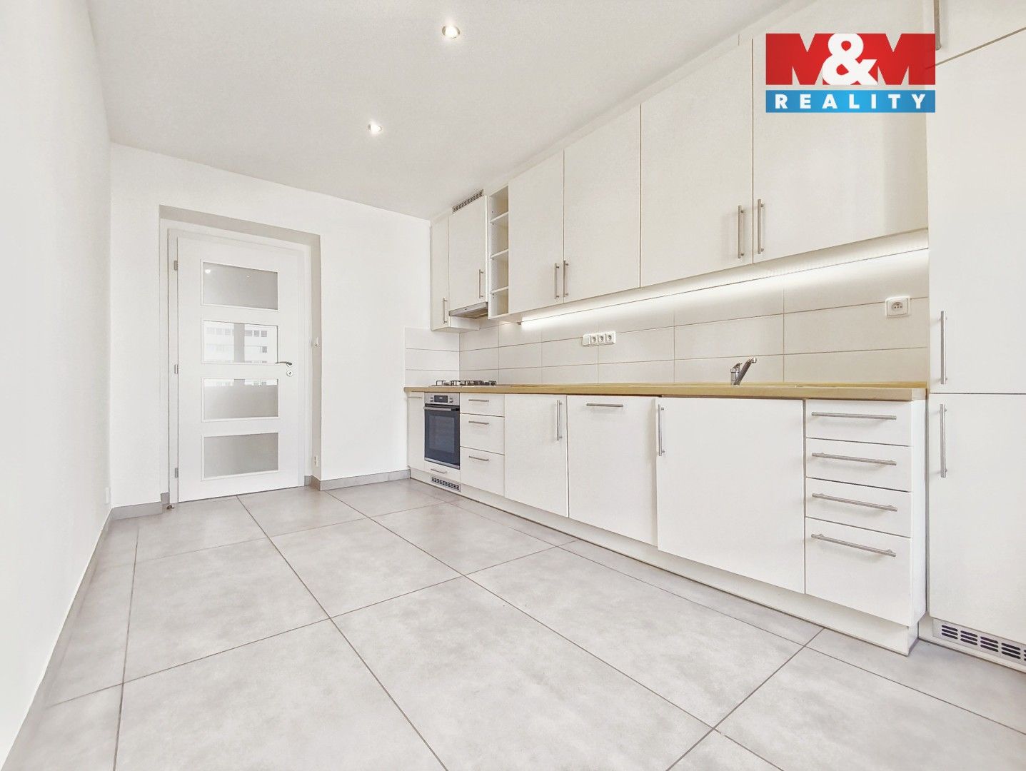 2+1, Drahobejlova, Praha, 57 m²