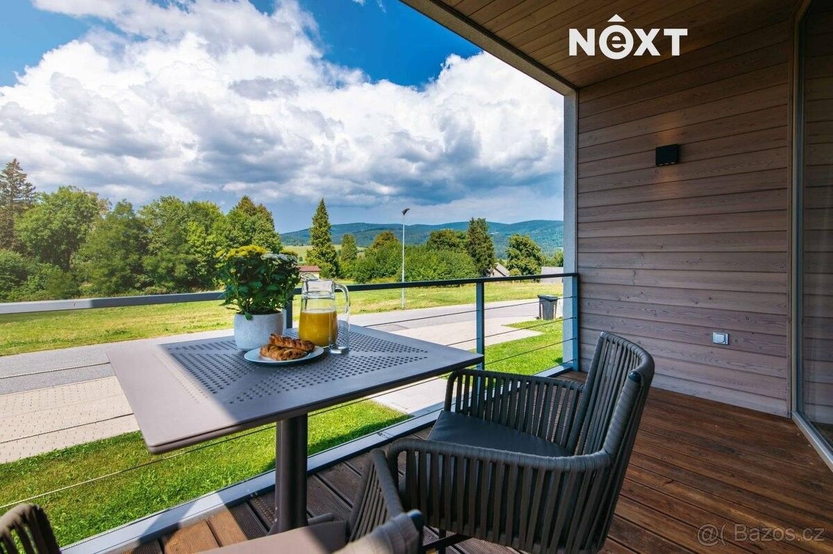 Byty, Mladé Buky, 542 23