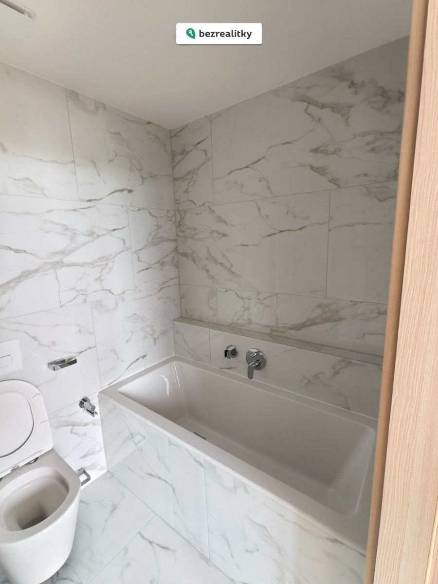 Prodej byt 5+kk - Veselovského 2442, Praha Chodov, 119 m² - 5