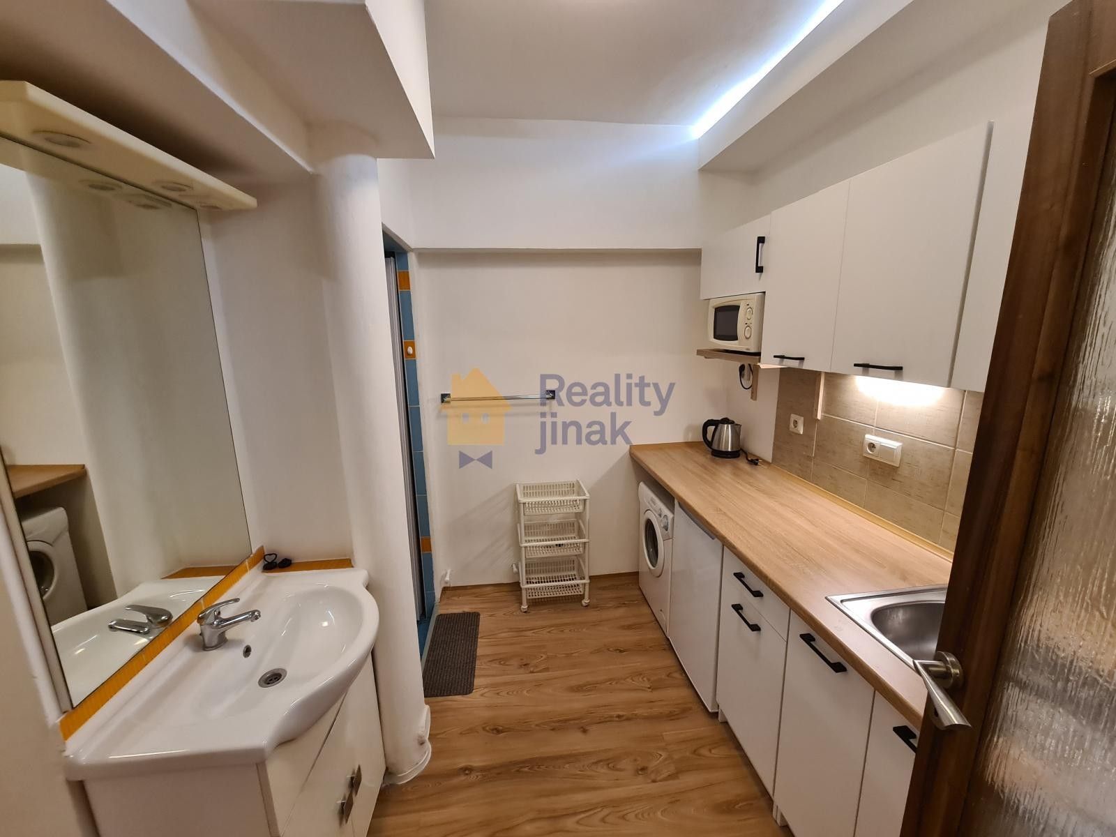 Byt 1+1 · 24 m² · Vodní, Brno - 3