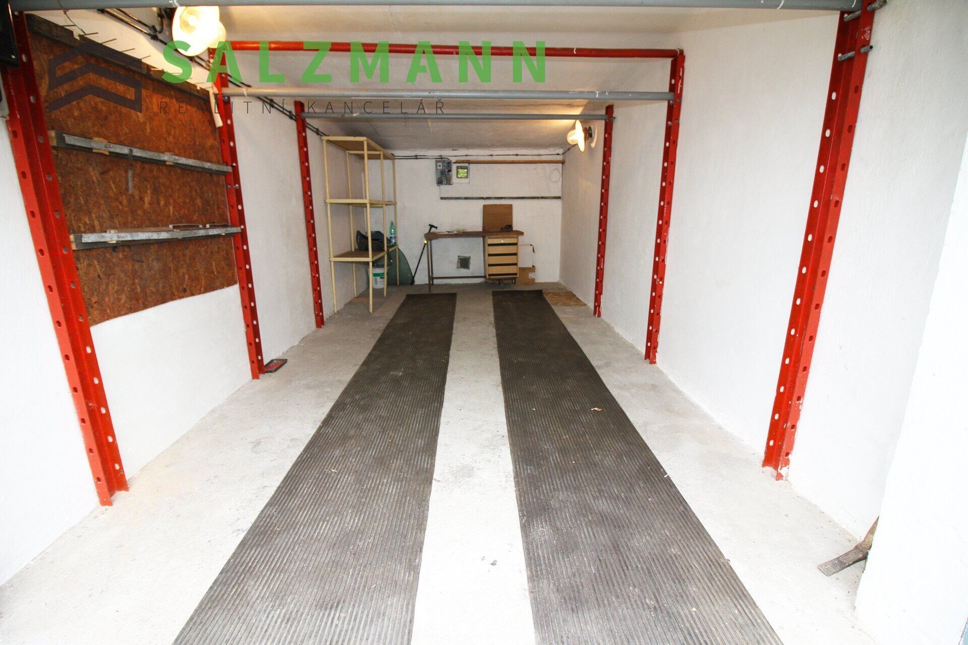 Garáž · 18 m² · Těšínská, Plzeň - 3