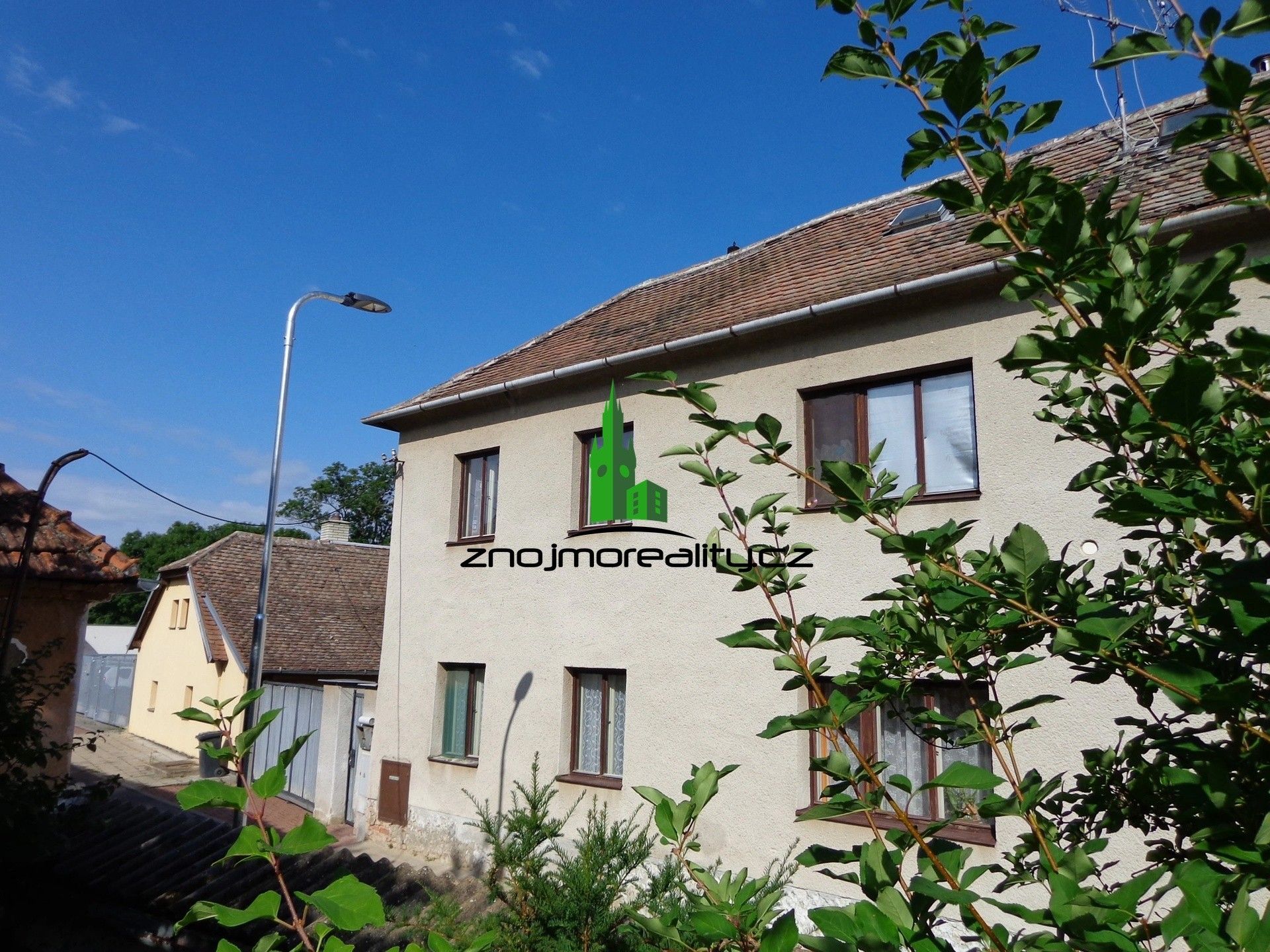 Rodinné domy, Nesachlebská, Znojmo, 300 m²