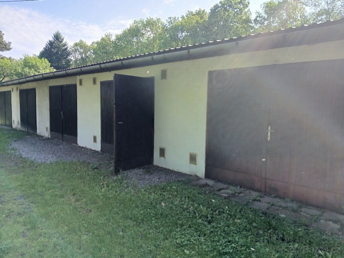 Prodej garáž - Frýdlant nad Ostravicí, 739 11
