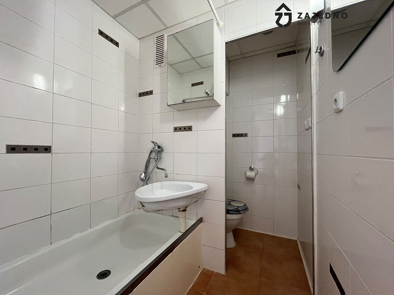 Pronájem byt 1+1 - Urbánkova, Brno - Komín, 37 m² - 5