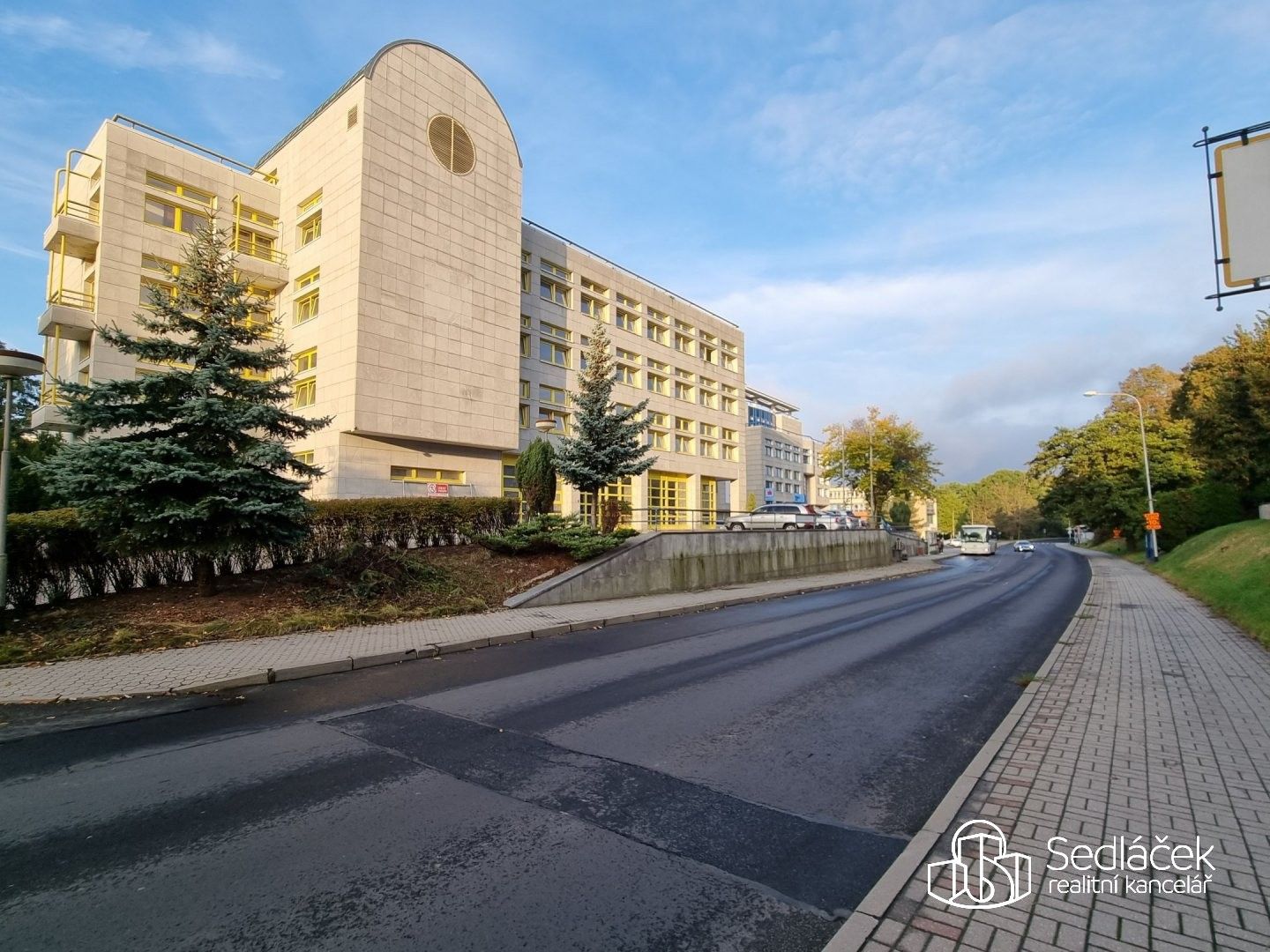 Obchodní prostory, Boženy Němcové, Sokolov, 350 m² - 2