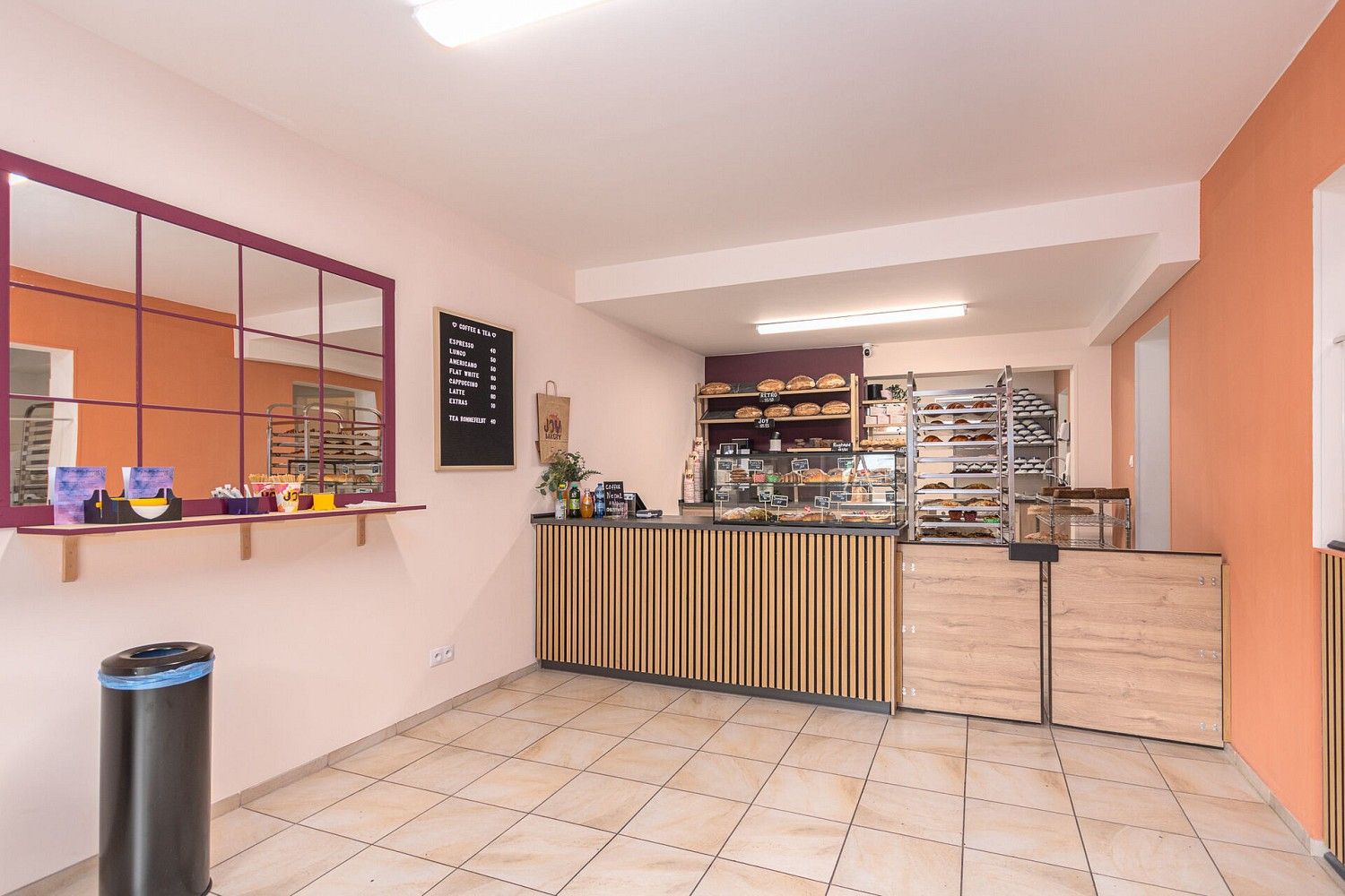 Obchodní prostory, 68 m²