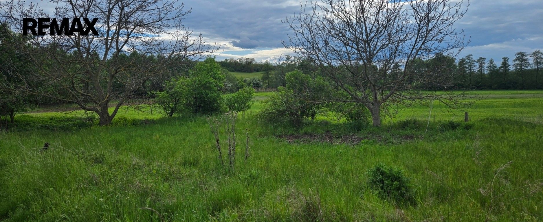 Louky, Postoloprty, 946 m² - 2