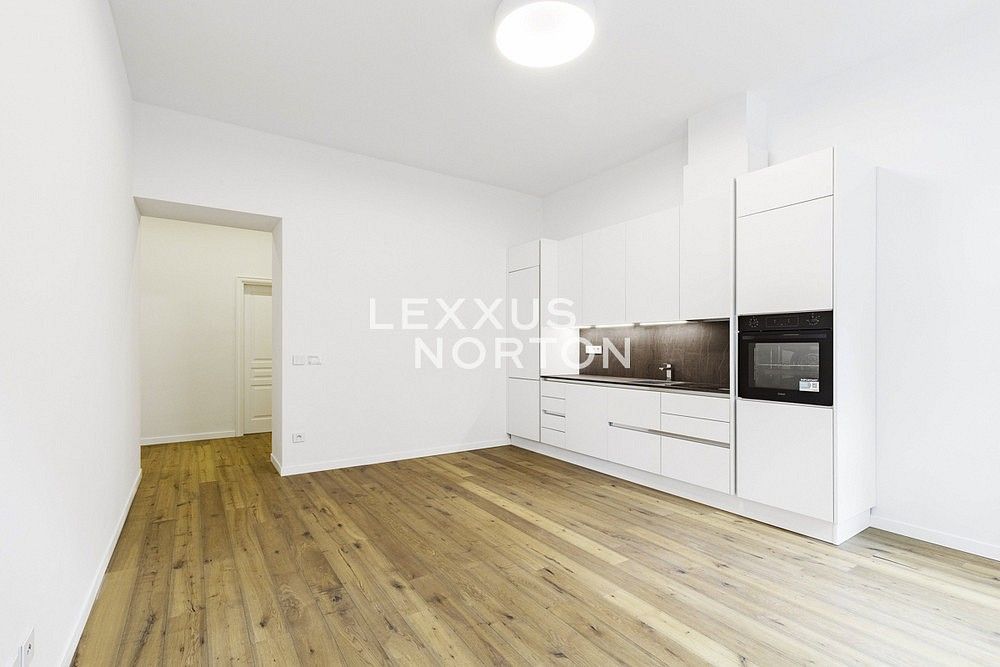 2+kk, Praha - Vinohrady, okres Praha 2, Hlavní město Praha, 71 m² - 2