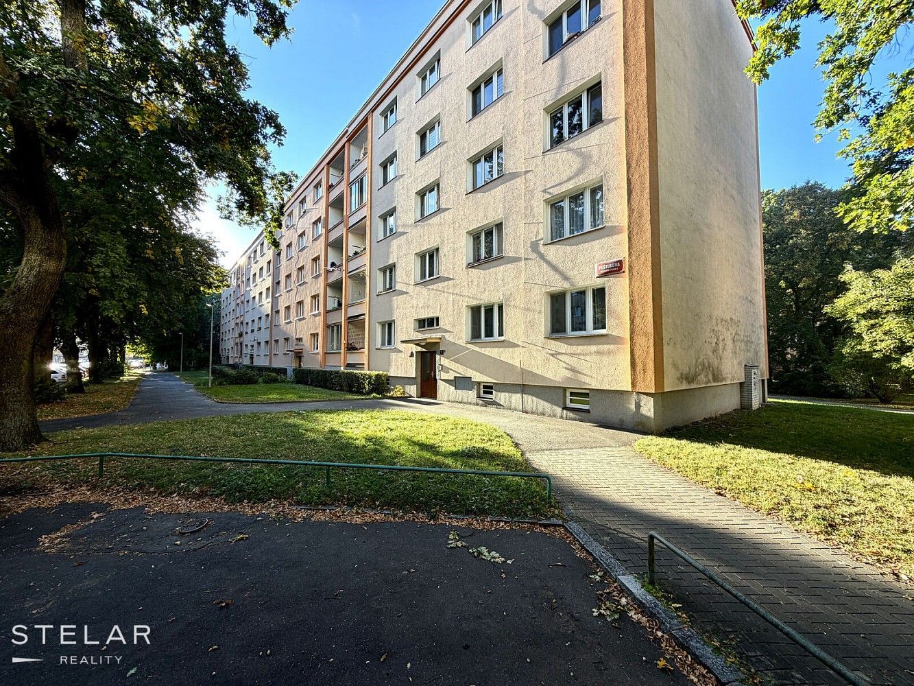 Pronájem byt 2+1 - Peštukova, Praha 6 - Veleslavín, 55 m² - 2