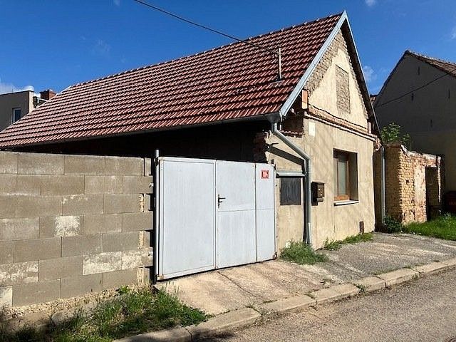 Rodinné domy, Bohutice, okres Znojmo, 40 m² - 1