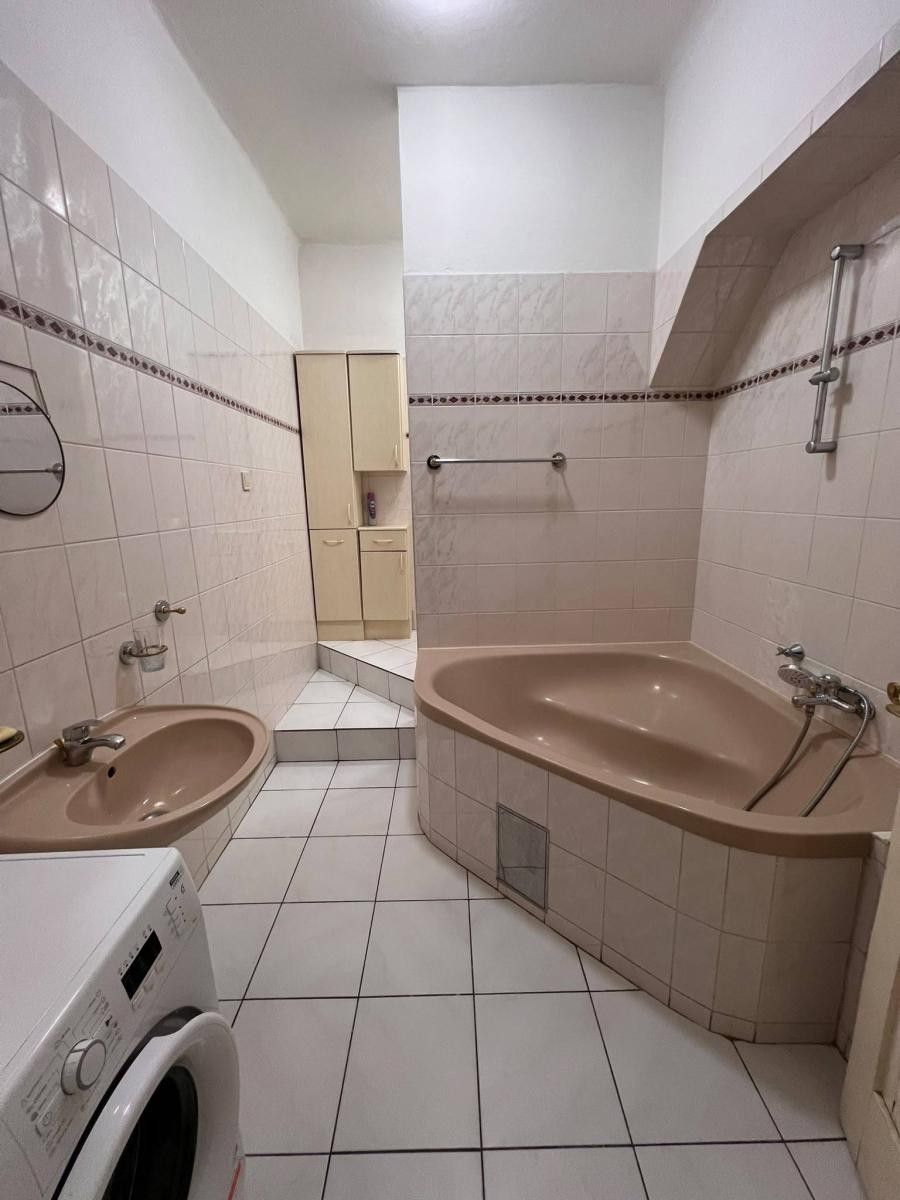 Byt 4+1 · 140 m² · Milady Horákové, Praha - 3