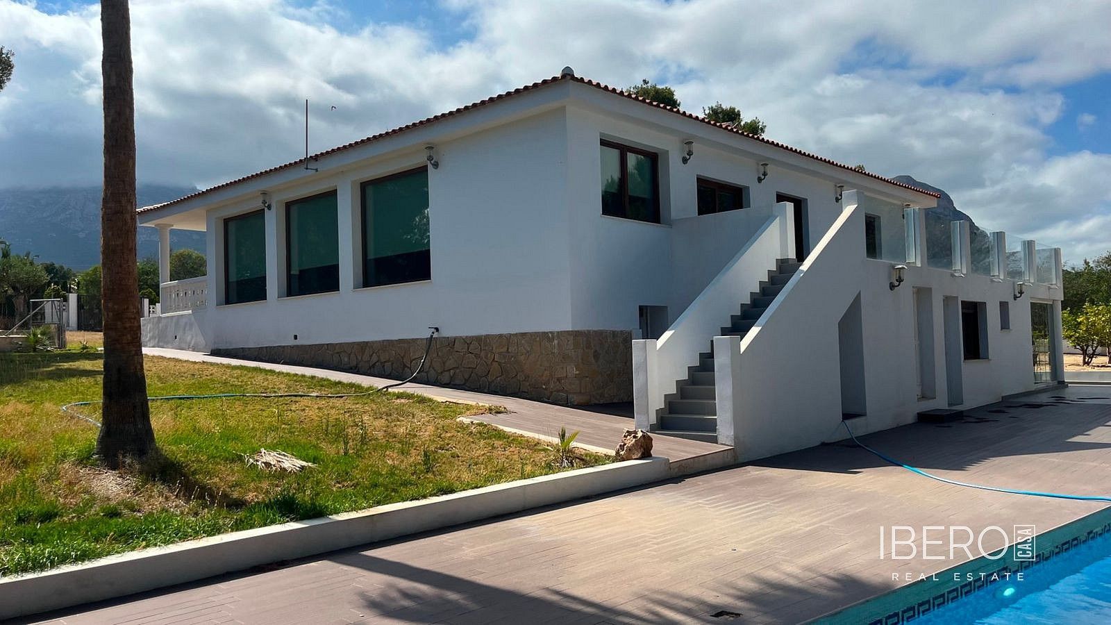 Rodinný dům · 450 m² · La Nucia, ES - 3