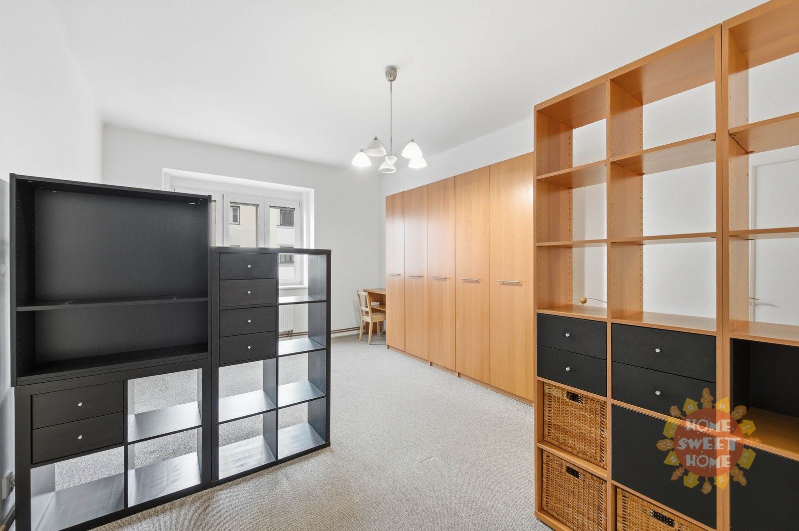 1+1, Průběžná 1033, Praha, 51 m²