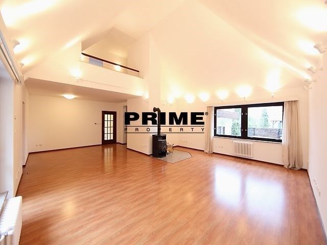 Rodinné domy, Ke hrádku 1105, Praha Kunratice, 417 m² - 2