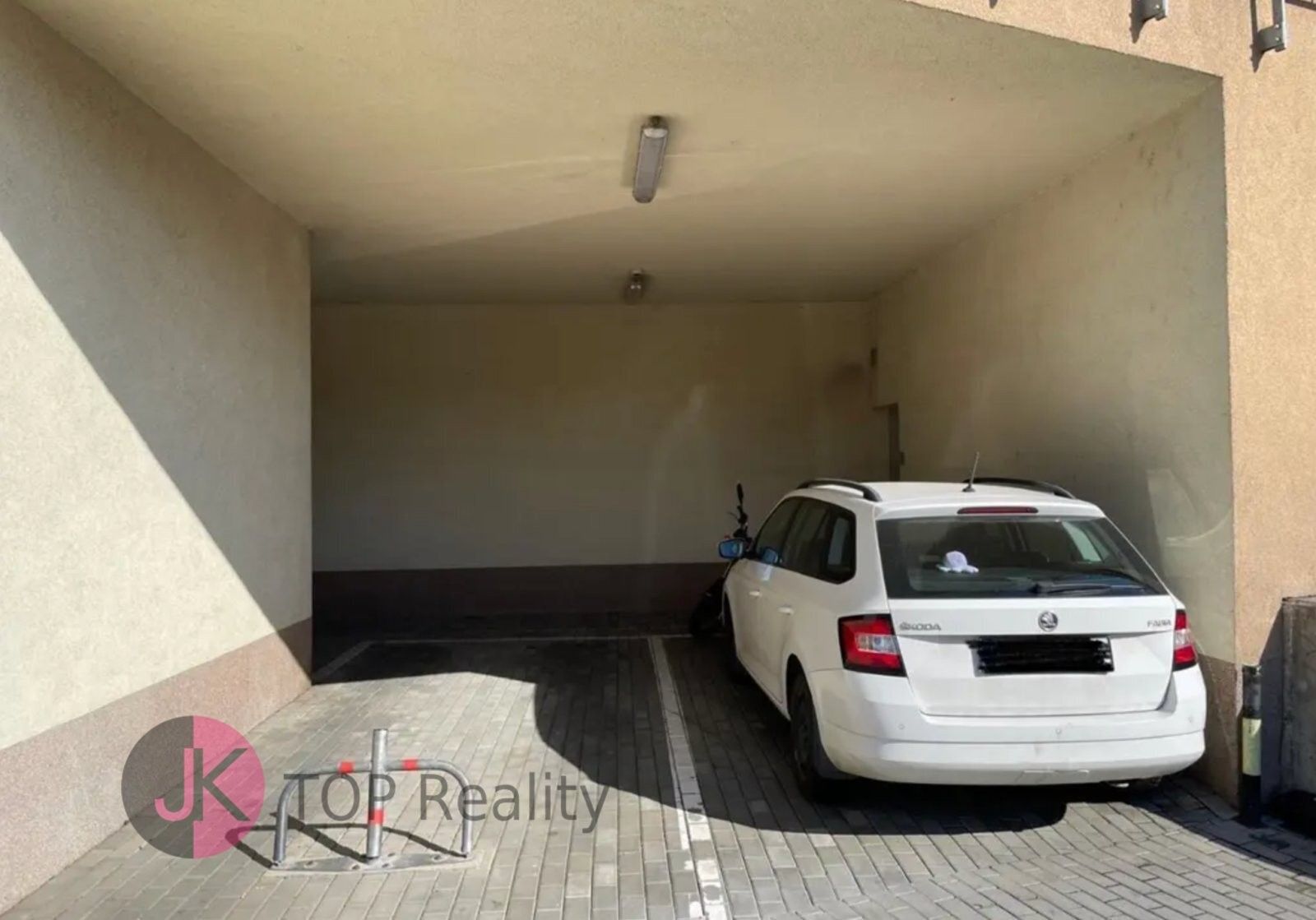 Garáže, Hostivař, Praha, 25 m²