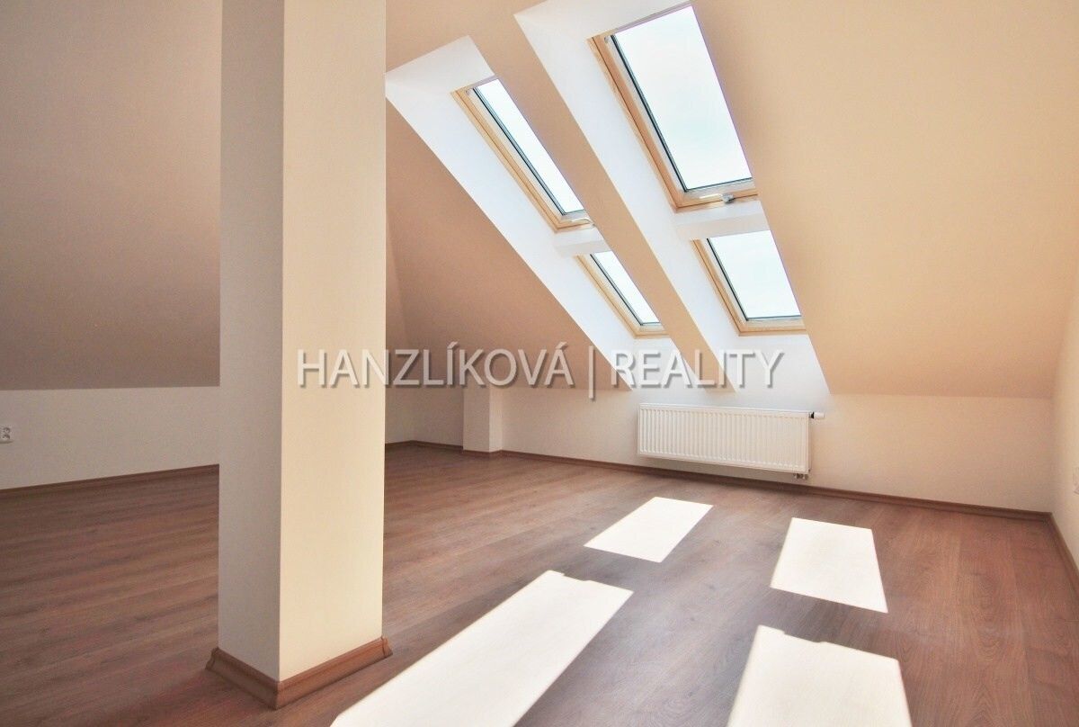 2+kk, Pekárenská 2783, České Budějovice 3, 68 m² - 1