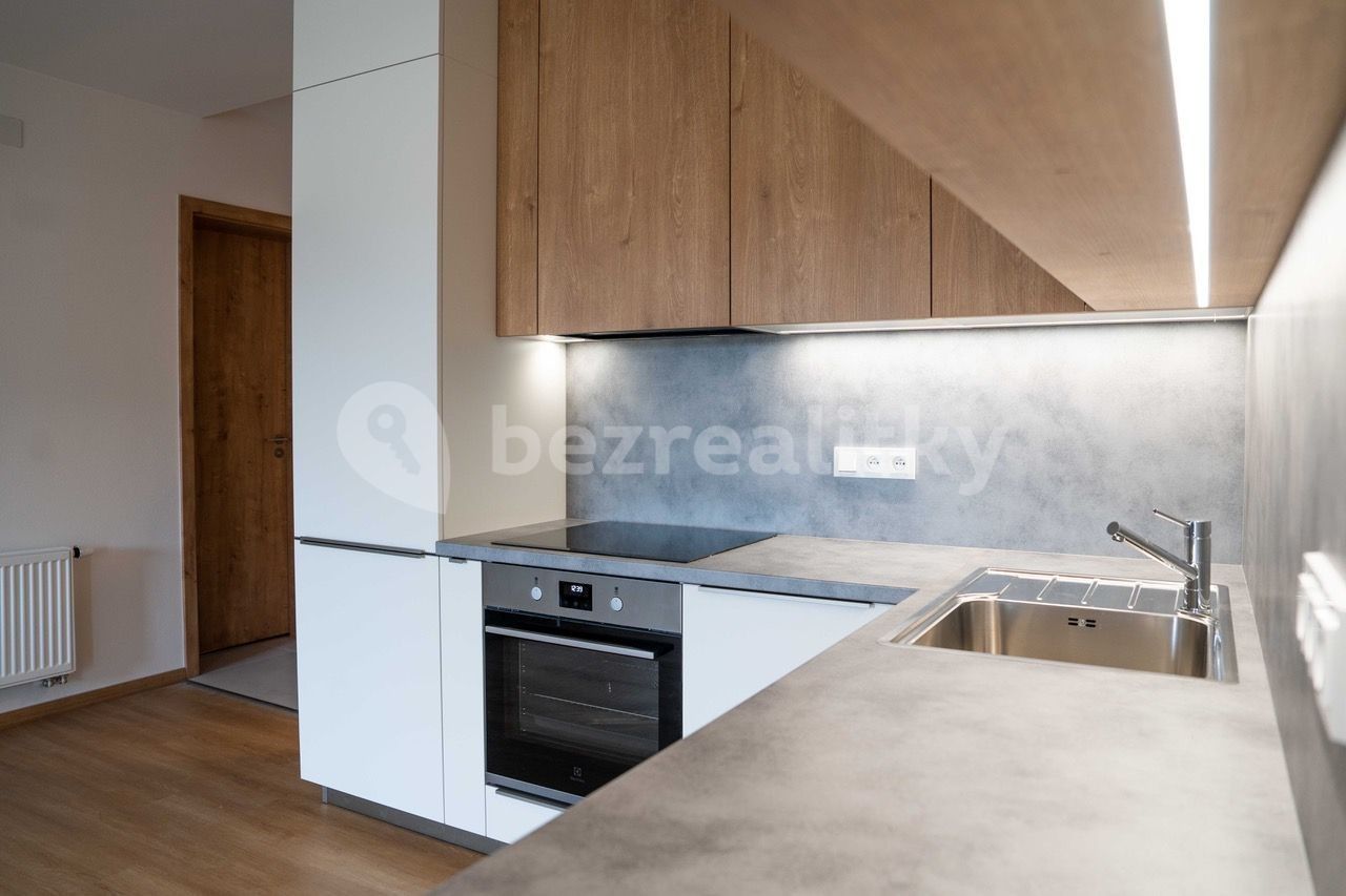 Pronájem byt 3+kk - Čepkovská, Zlín - Zlín, Zlínský kraj, 75 m² - 5