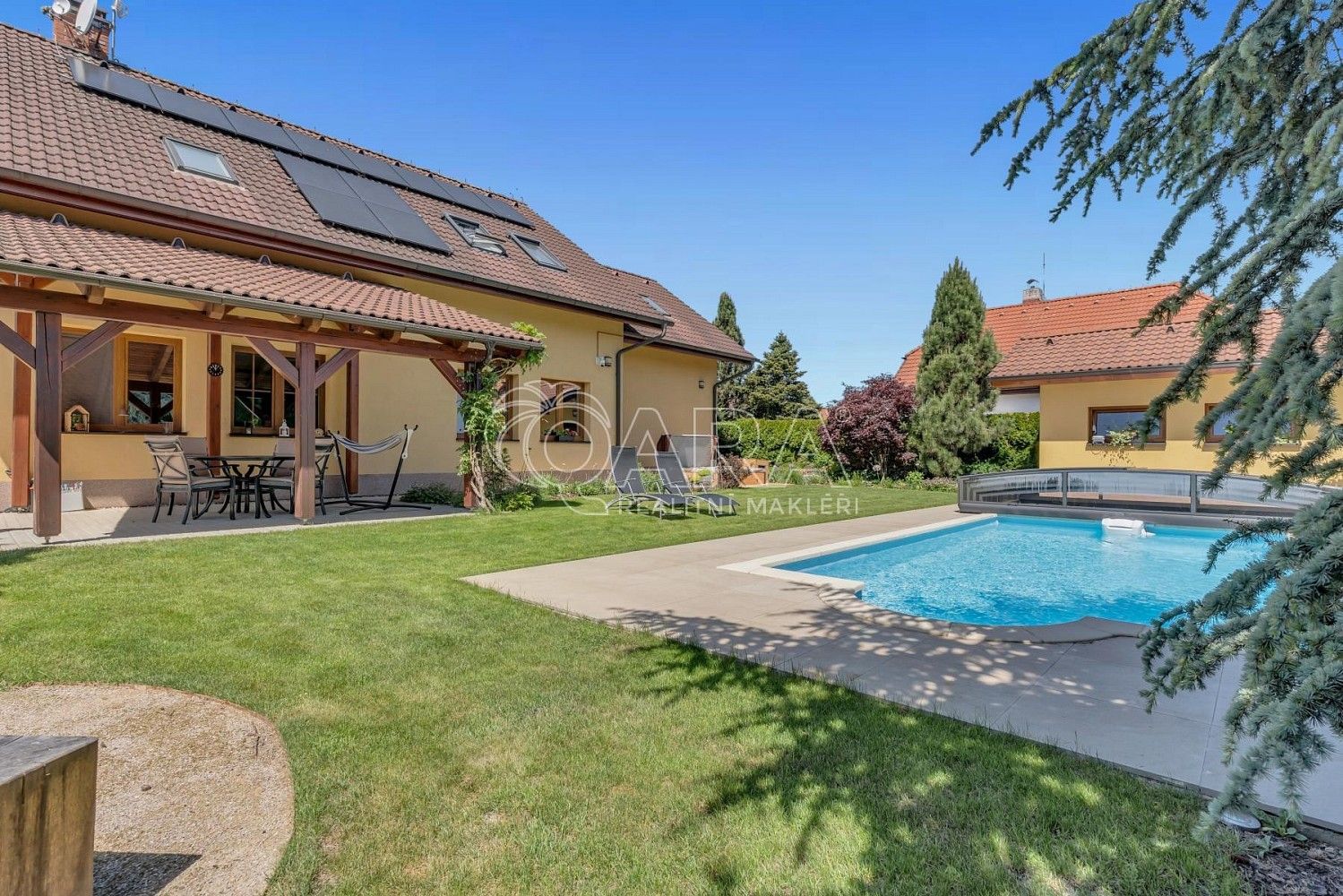 Prodej rodinný dům - Šestajovice, okres Praha-východ, Středočeský kraj, 255 m² - 2