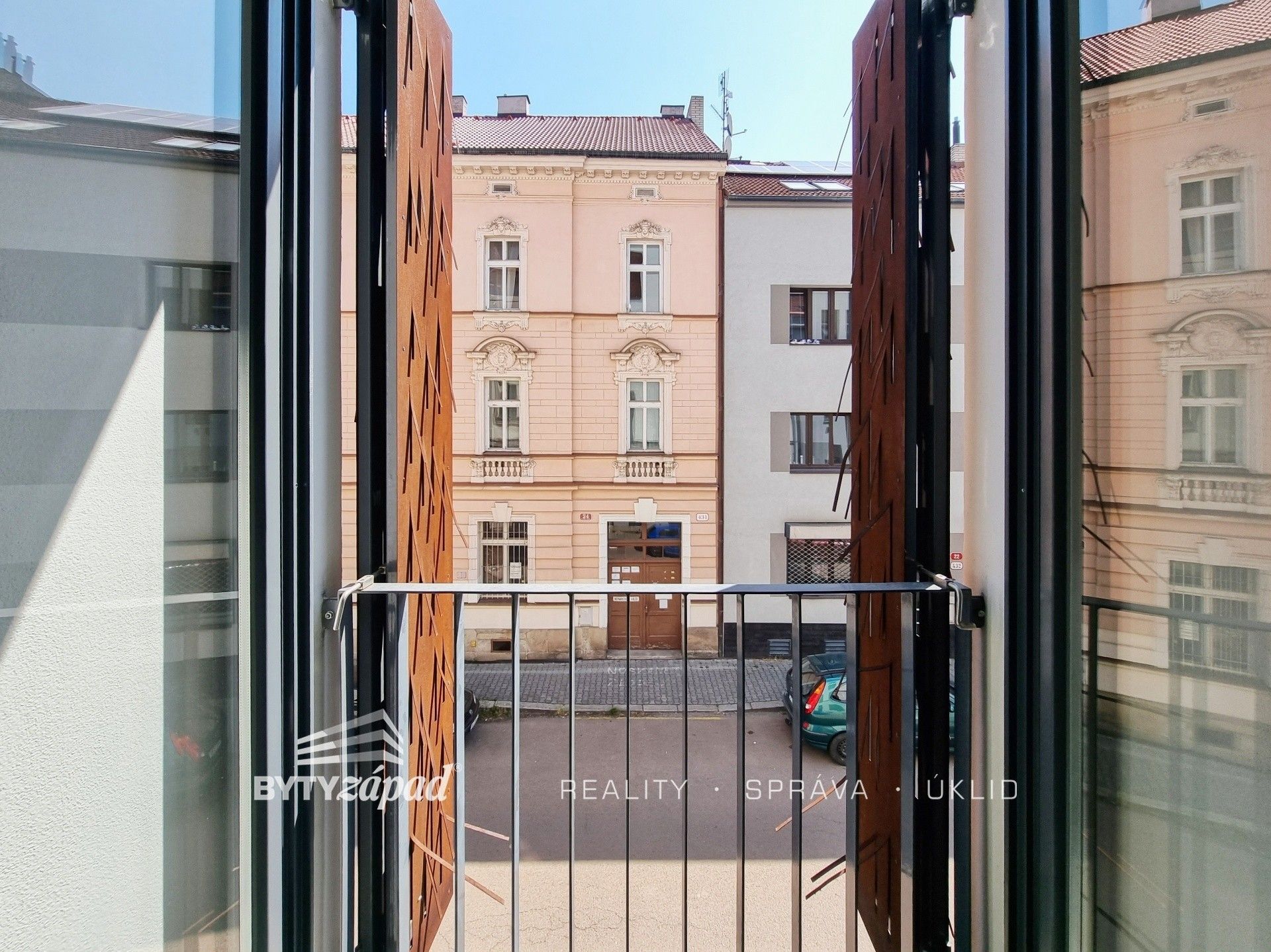 Pronájem byt 2+kk - Pod Všemi svatými, Plzeň, 42 m²