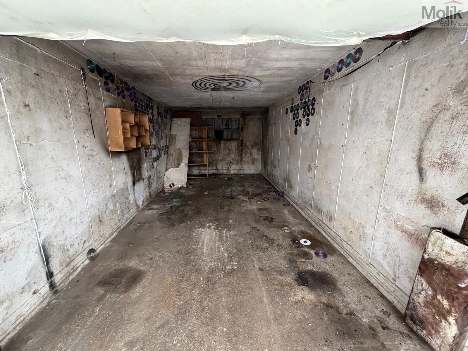 Prodej garáž - Most, 16 m²