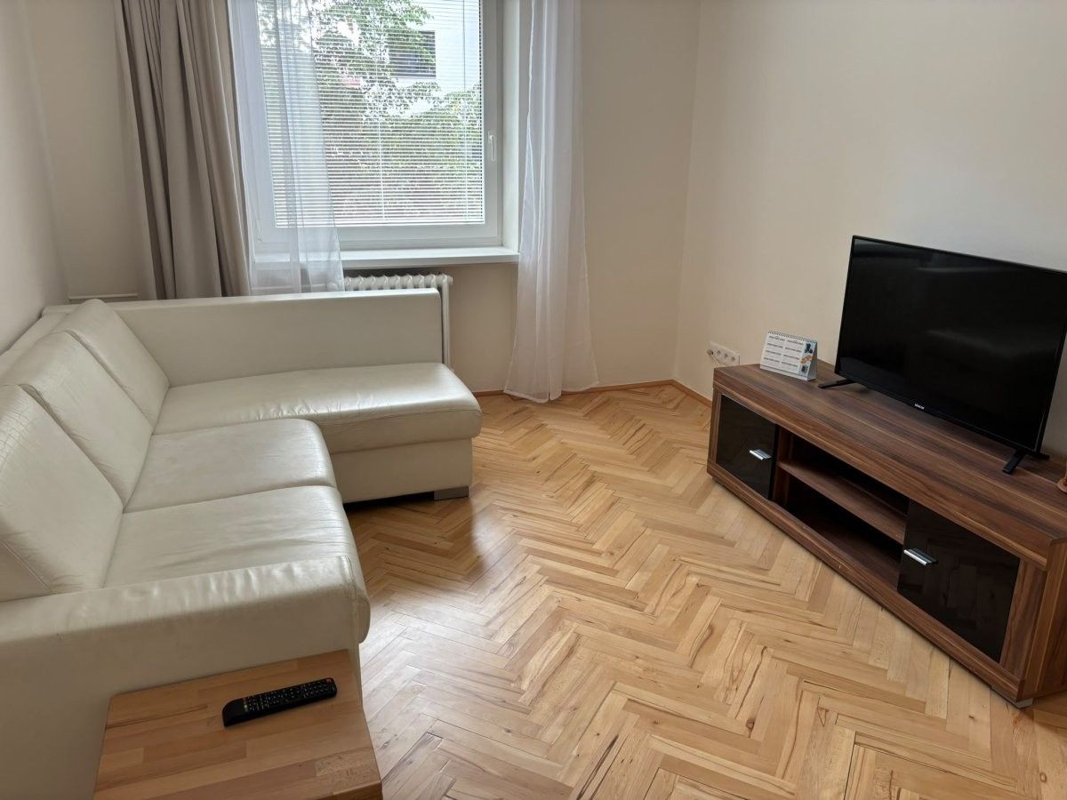 2+1, Bratranců Veverkových, Pardubice, 51 m²