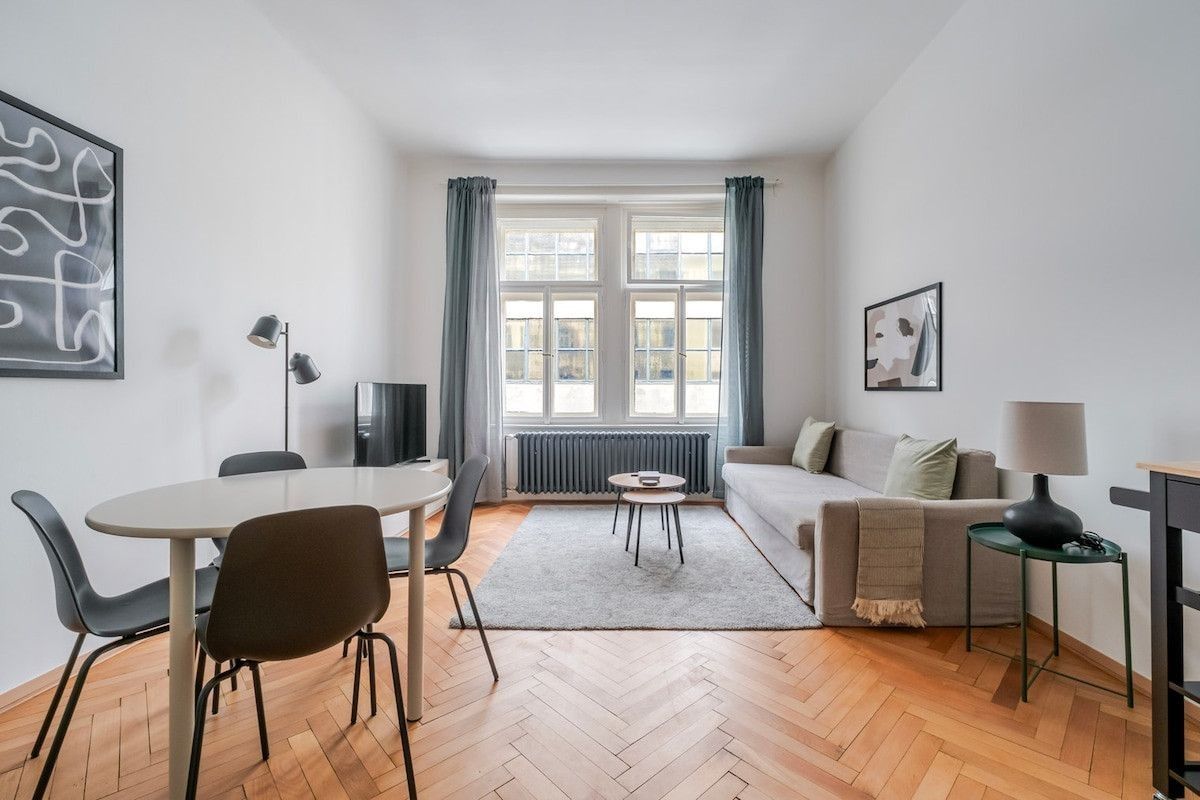 Byty, Heřmanova, Praha - Holešovice, 70 m² - 1