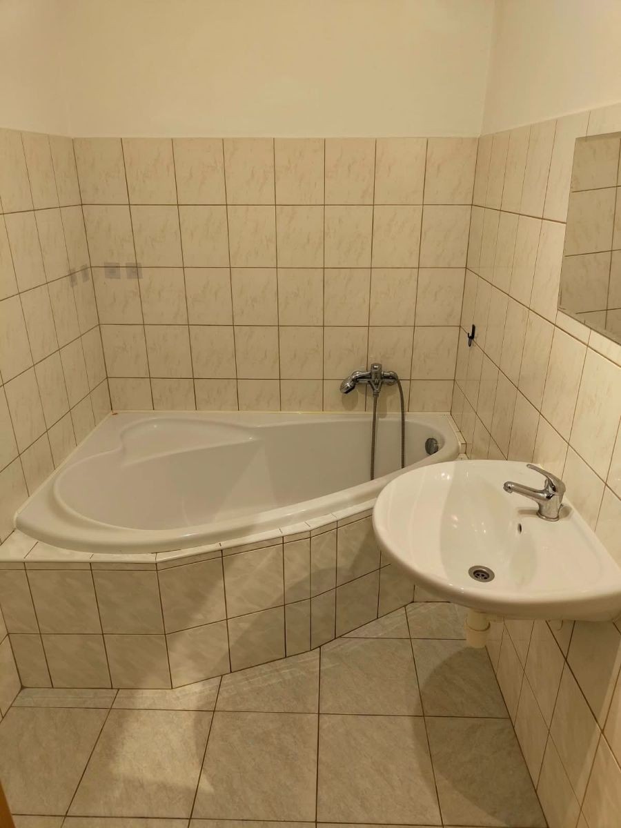 Pronájem byt 1+1 - Komenského, Písek - Písek, Jihočeský kraj, 52 m² - 5
