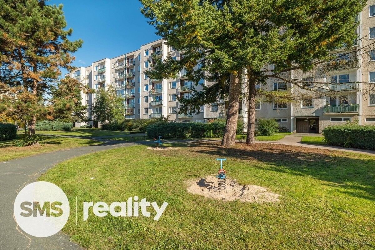 Byty, Hradec Králové, 500 12