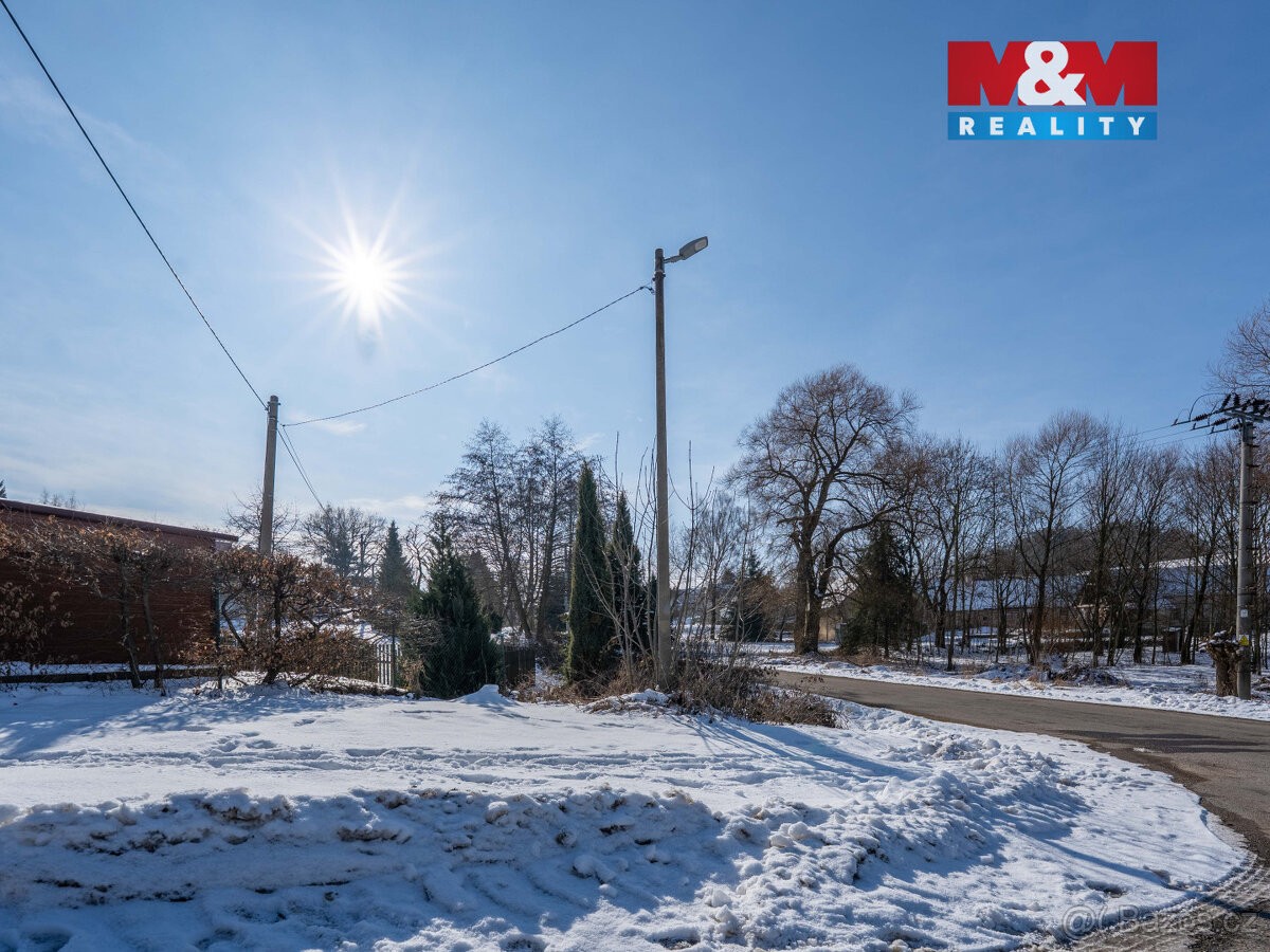 Stavební pozemek, Postupice – pohled 2