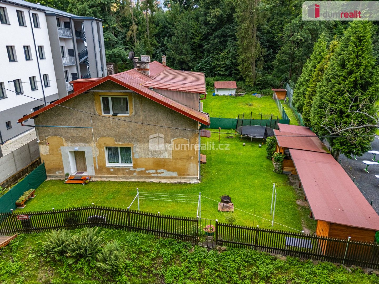 3+1, Břehnická, Cheb, 141 m²