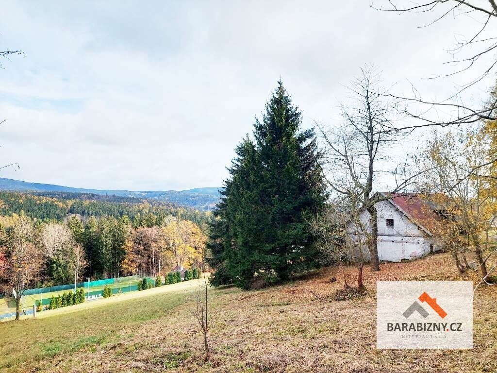 Prodej pozemek pro bydlení - Strážné, 2 293 m² - 2
