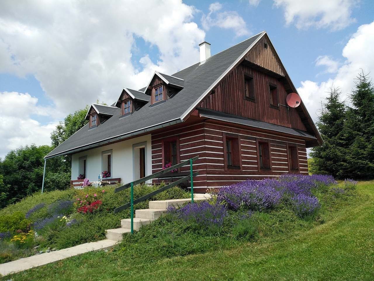 Chaty, Osečnice, Královéhradecký kraj - 2