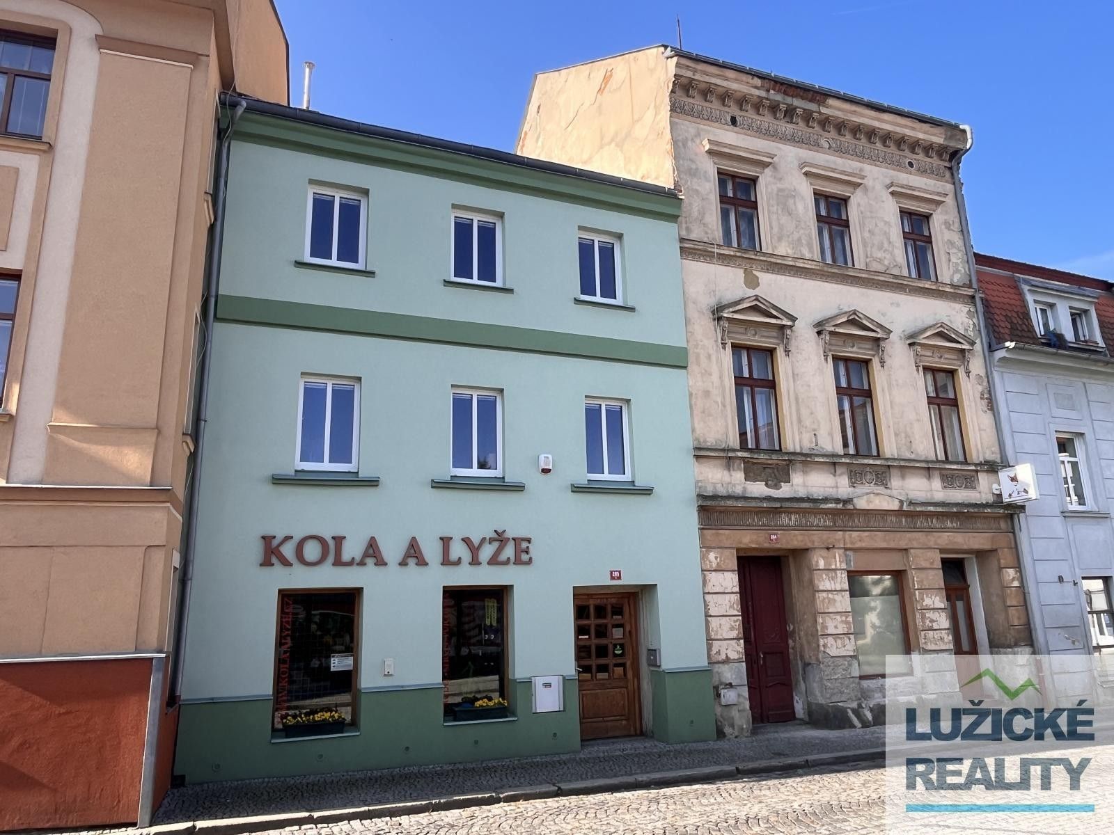 Rodinné domy, Smetanova, Česká Kamenice, 241 m² - 1