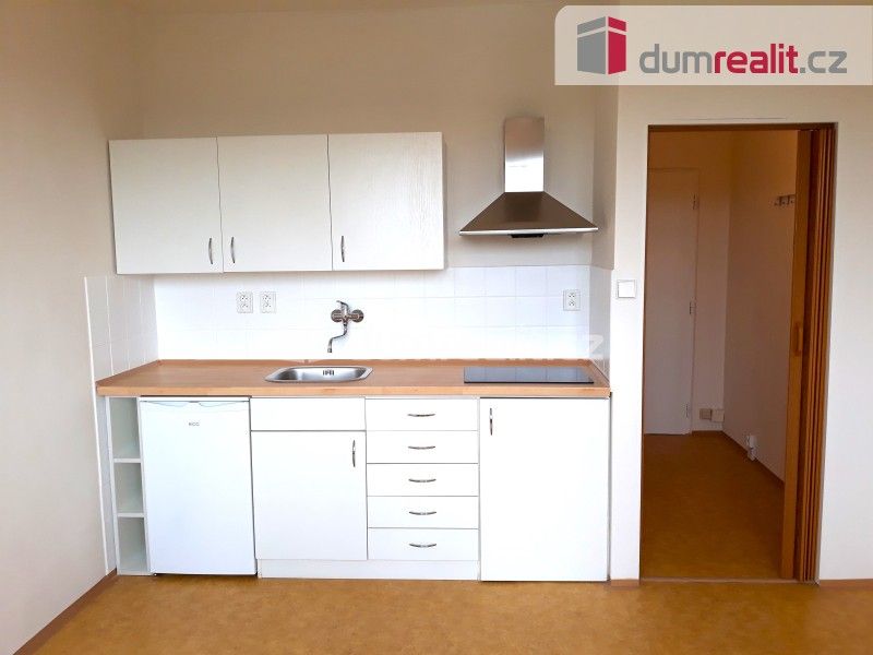 1+kk, Slovenského národního povstání, Louny, 20 m² - 1